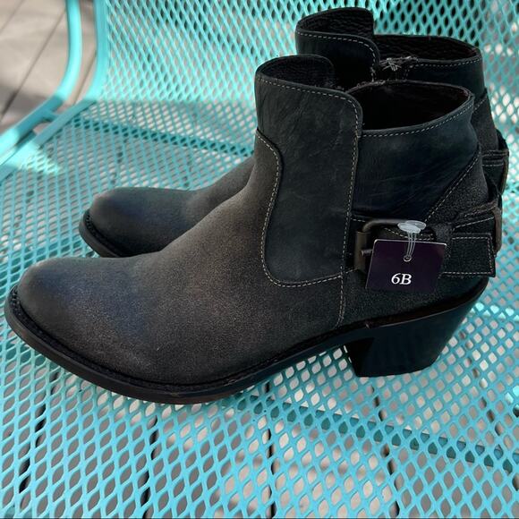 J.B. Dillion Ankle Harness Boots Women’s 6 NEW - Picture 5 of 8